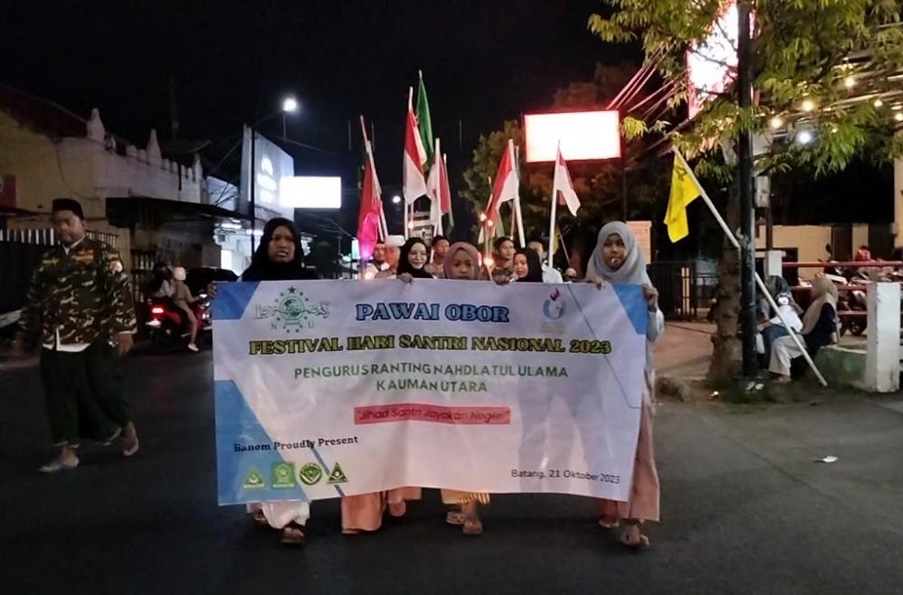 Pawai Lampion Meriahkan Hari Santri Nasional