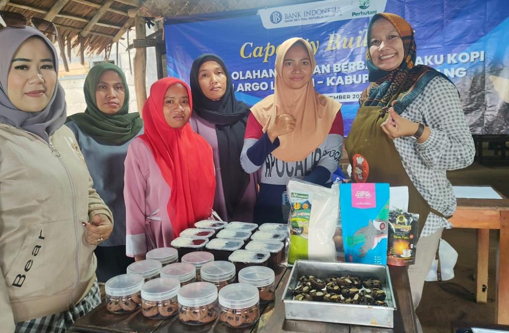Kaum Milenia Petani Kopi Batang Dilatih KPw BI Tegal Produksi Olahan Pangan Bahan Baku Kopi