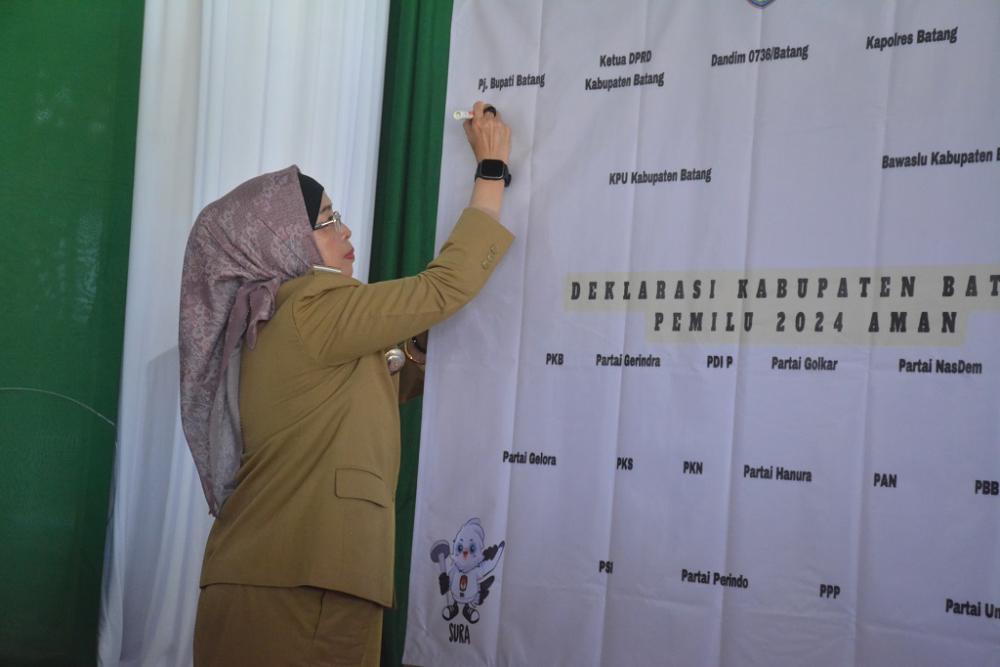 Pemkab Batang Gelar Aksi Deklarasi Damai Pemilu 2024
