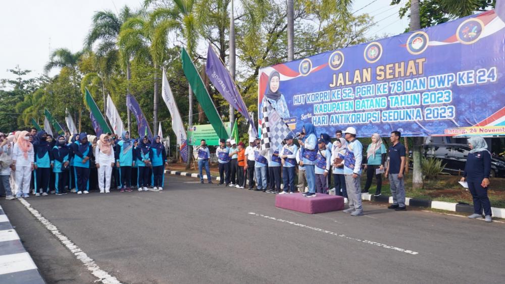 HUT Korpri Ke-52, Jalan Sehat Bagian Jaga Kekompakan dan Persatuan Ditengah Tahun Politik