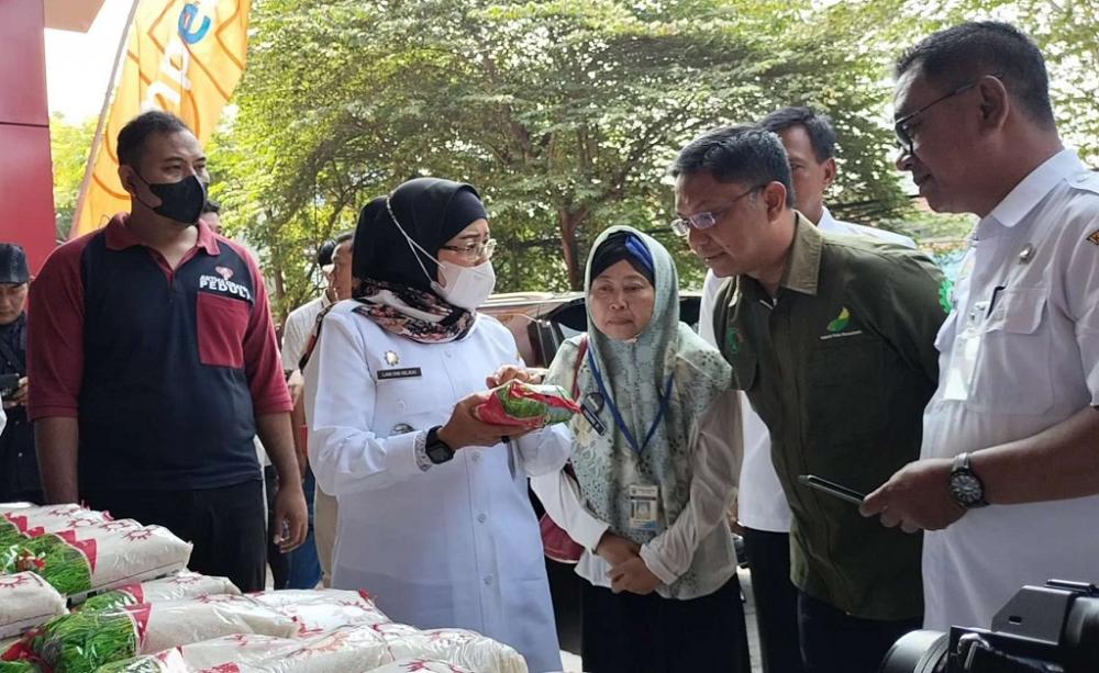 Stabilkan Harga Gula, Pemkab Batang Gelar Pasar Murah