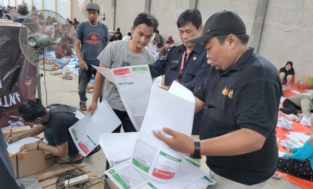 Ribuan Surat Suara Rusak, KPU Batang Minta Penggantian