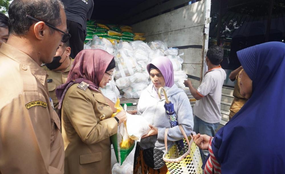 GERAKAN PANGAN MURAH JELANG IDULFITRI