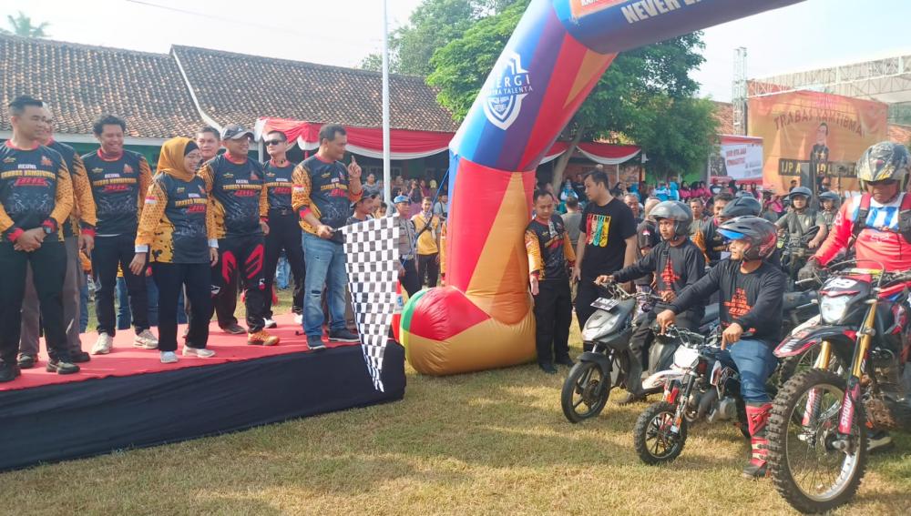 Trabas Kamtibmas Ajang Reunian dan Bakti Sosial