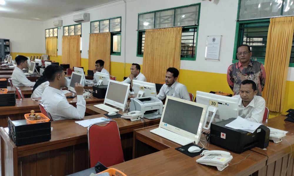 199 CALON PPK JALANI TES CAT