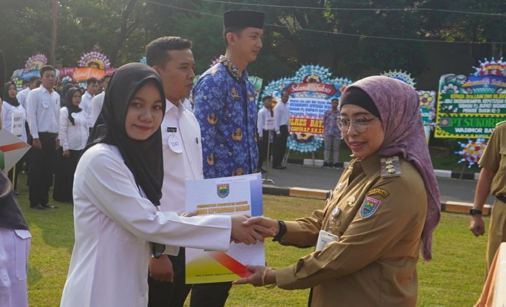 1.517 PPPK Terima SK, Pj Bupati Batang Ingatkan Profesional dalam Bekerja