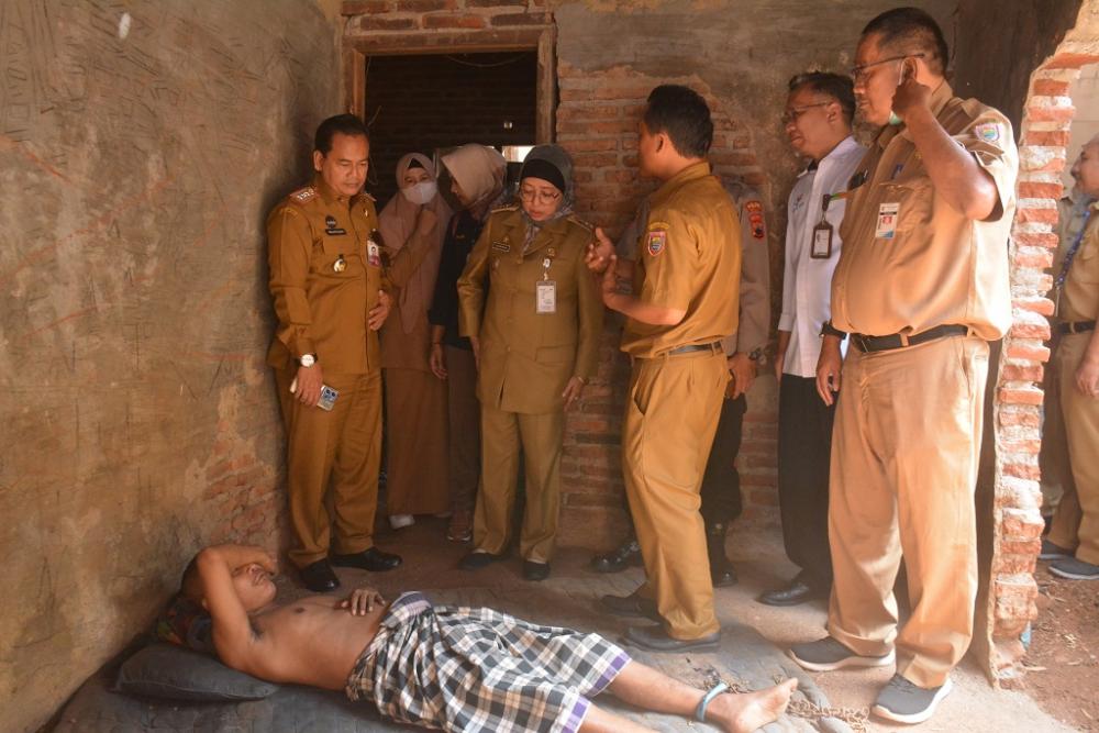 Pemkab Batang Fasilitasi Perawatan Medis Dua Warga ODGJ yang Dipasung Lebih dari 10 Tahun