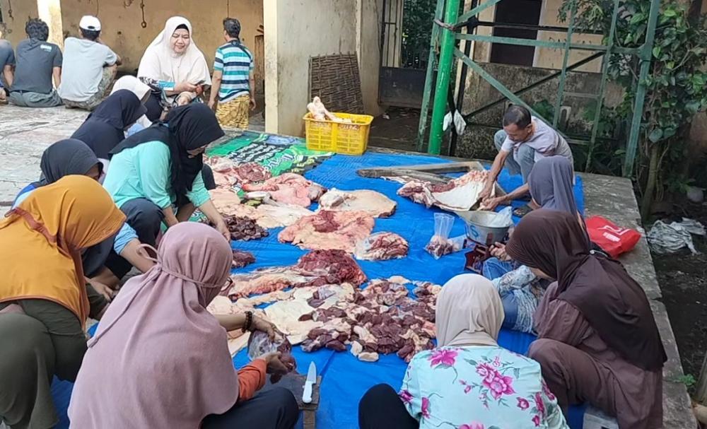 RPH Sambong Rujukan Penyembelihan Puluhan Hewan Kurban