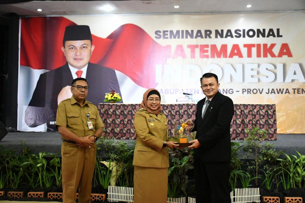 Hadiri Seminar Matematika, Pj Bupati Batang Ingin Kemampuan Numerasi Pelajar Meningkat