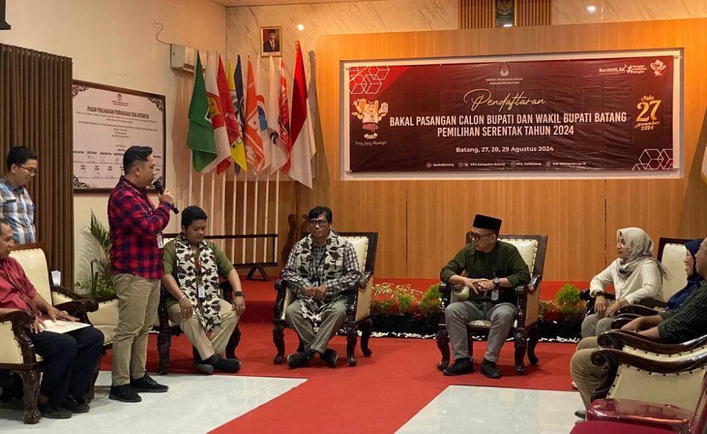 KPU Batang Simulasi Pendaftaran Bakal Paslon Bupati dan Wakil Bupati