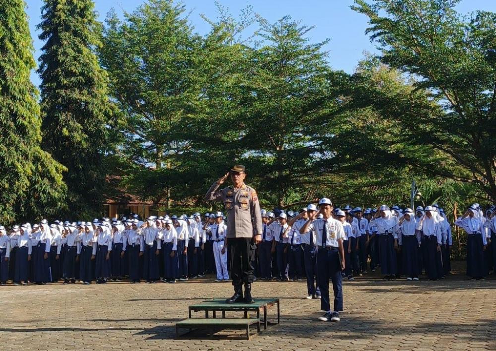 Gandeng Spendu, Polsek Bandar Cegah Maraknya Kenakalan Remaja