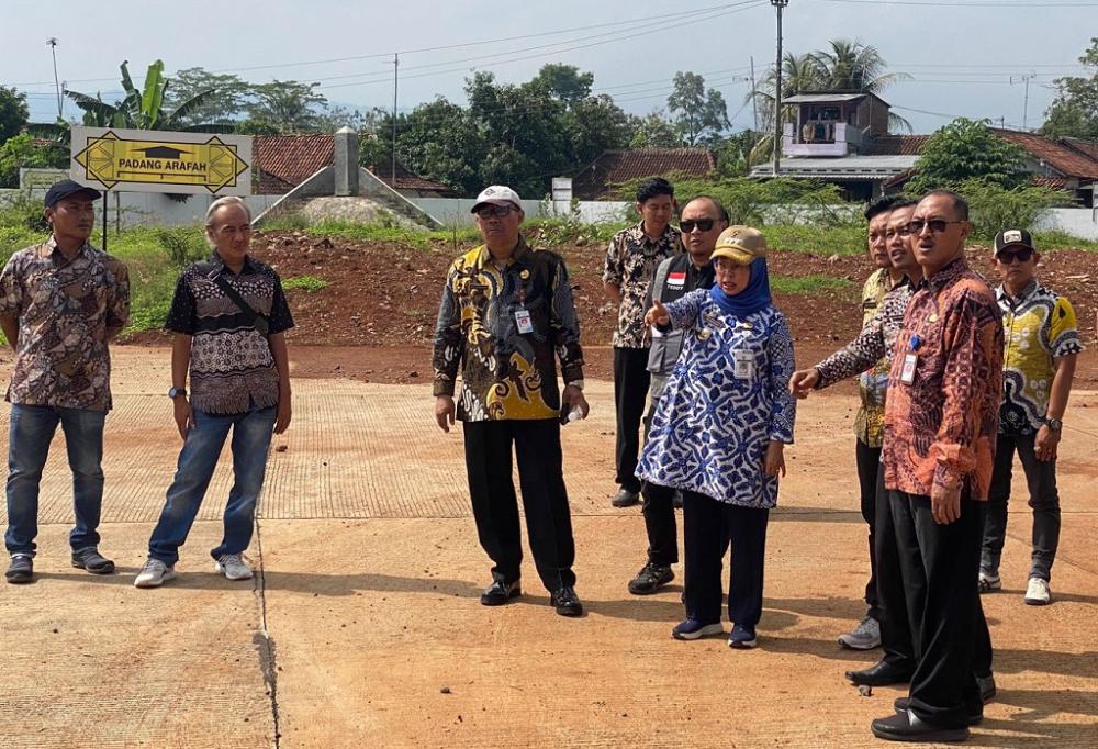 Pembangunan Pagar dan Gerbang Islamic Center Batang Capai 75 Persen