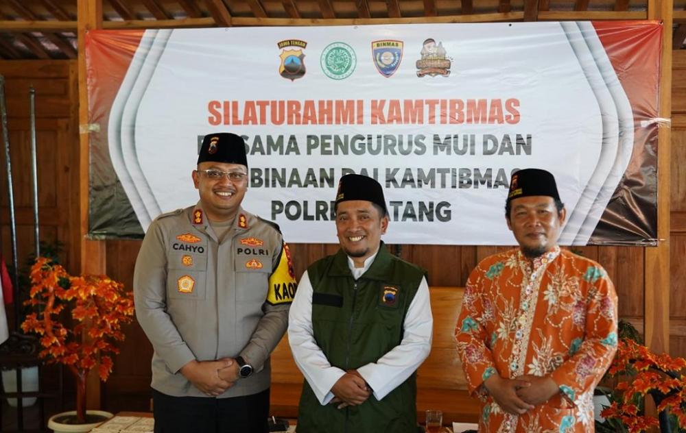 Jaga Harmoni, Polri dan Ulama Batang Gelar Diskusi