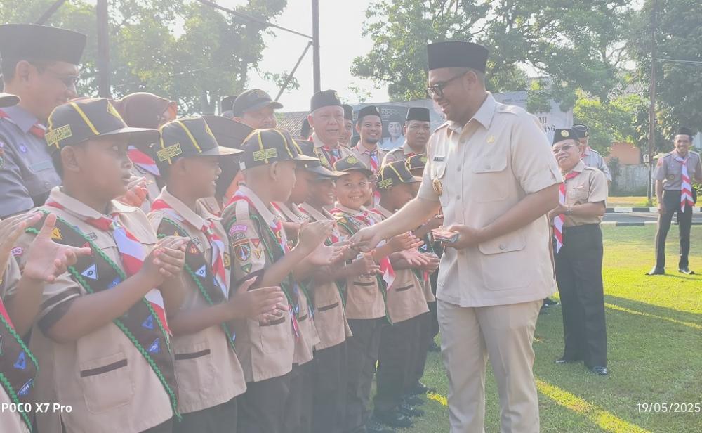 Kwarcab Batang Raih Penghargaan 