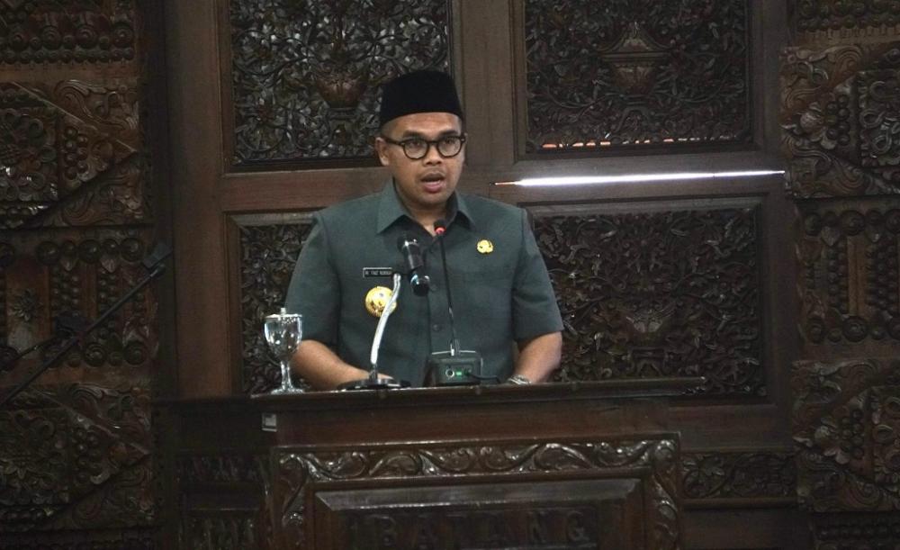 Bupati Batang Kedepankan Pendekatan Koorperatif Dengan Surat Peringatan 30 Kafe dan Karaoke