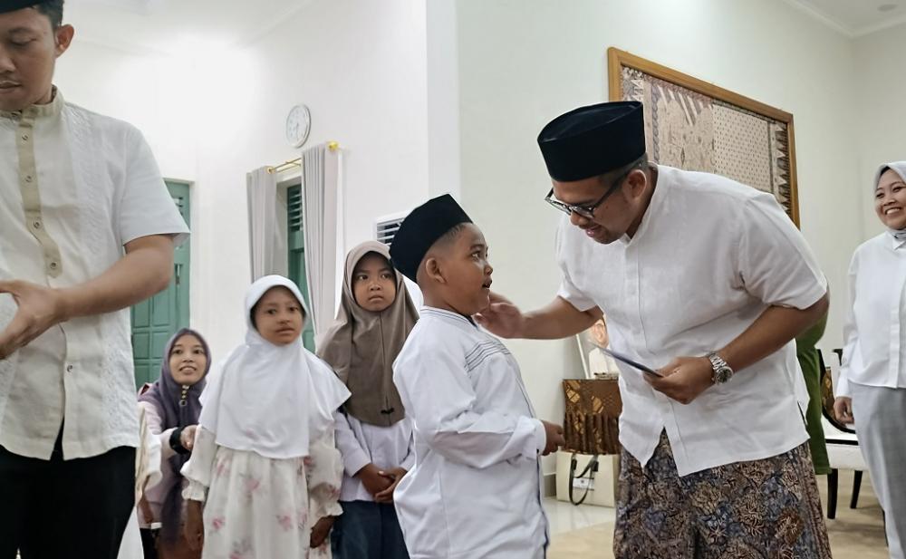 Bupati Batang Fokus Tingkatkan Kesejahteraan dan Pendidikan Yatim