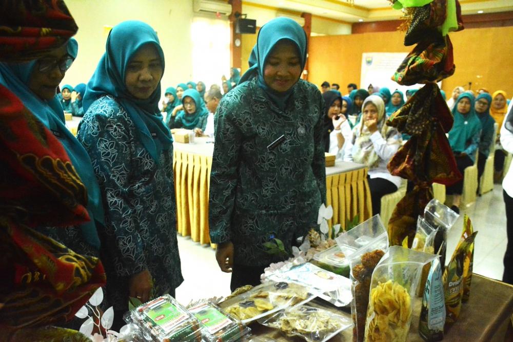 TP PKK Batang Gelar Pelatihan Keterampilan Peningkatan Kualitas Keluarga