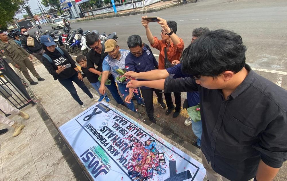 AKSI SOLIDARITAS WARTAWAN BATANG