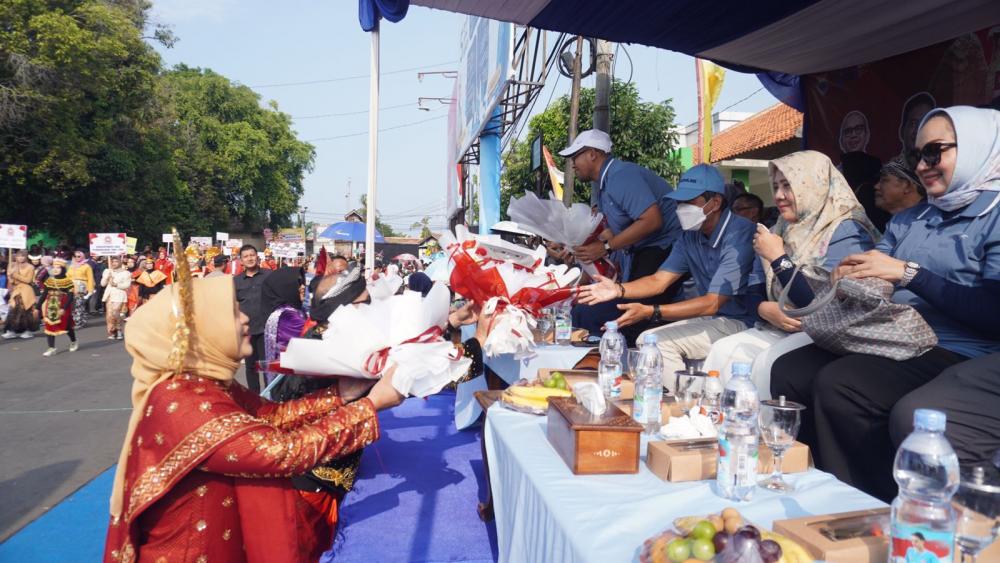 Tercatat 85 Peserta, Karnaval Kemerdekaan Batang Sangat Meriah