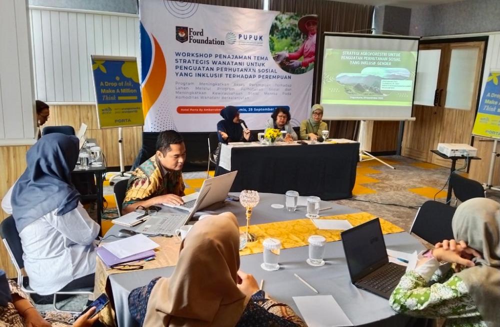 Strategi Inklusif Wanatani, Perkuat Perhutanan Sosial Responsif Gender