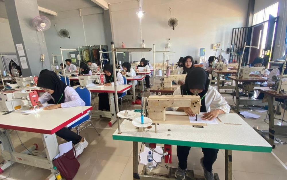 Tenaga Kerja Didominasi Perempuan, Disnaker Batang Akan Siapkan Solusi Bagi Laki-Laki