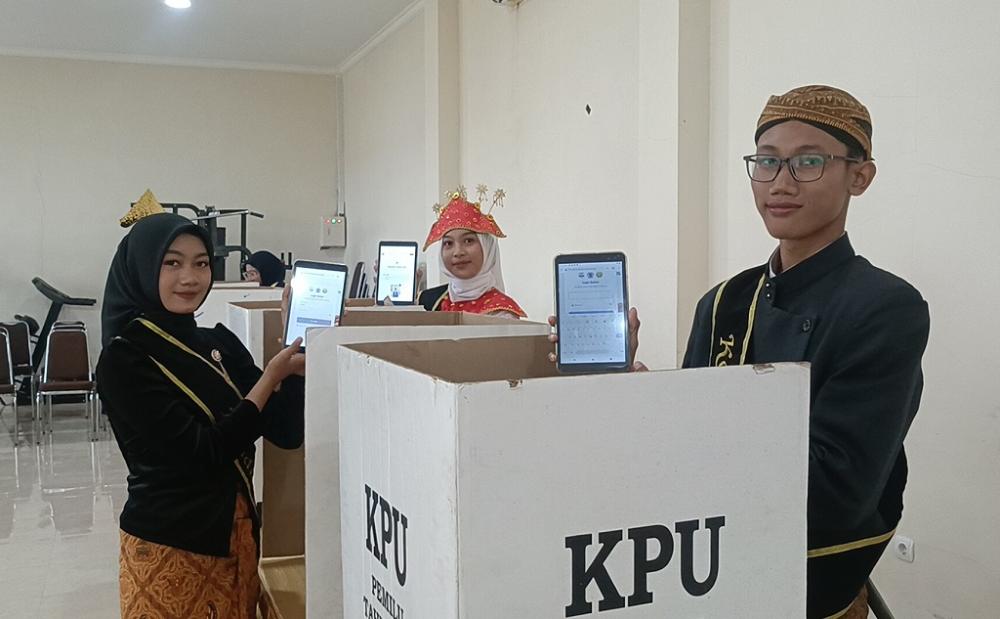 Pilketos E-Voting, Metode Tepat Pembelajaran Pemilu Minimkan Kekeliruan