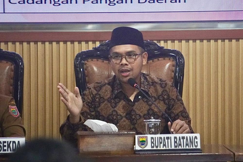Angka Harapan Hidup Warga Batang Naik, TBC dan Malaria Jadi Sorotan Bupati