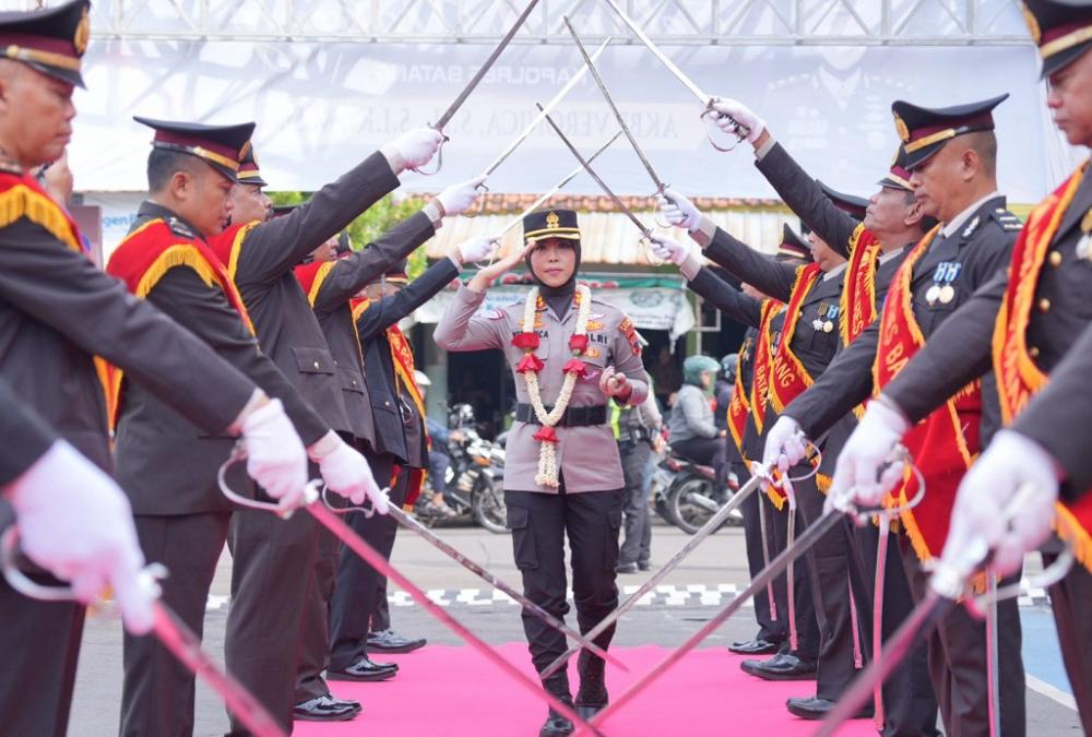 Jabat Kapolres Batang, AKBP Veronica Maksimalkan Kinerja