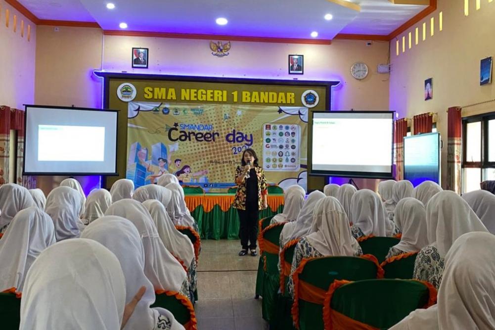 Disperindag Jateng Siapkan Siswa SMA Masuki Dunia Kerja