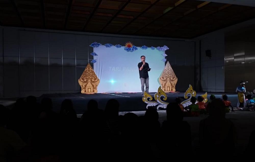 Disdikbud Batang Lestarikan Budaya Lewat Tari dan Wayang â€œGema Rimba Segaraâ€