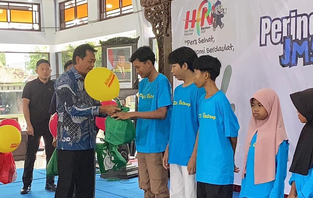 Wabup Batang Apresiasi JMSI Gandeng Baznas dan Alfamart Santuni Anak Thalasemia Batang