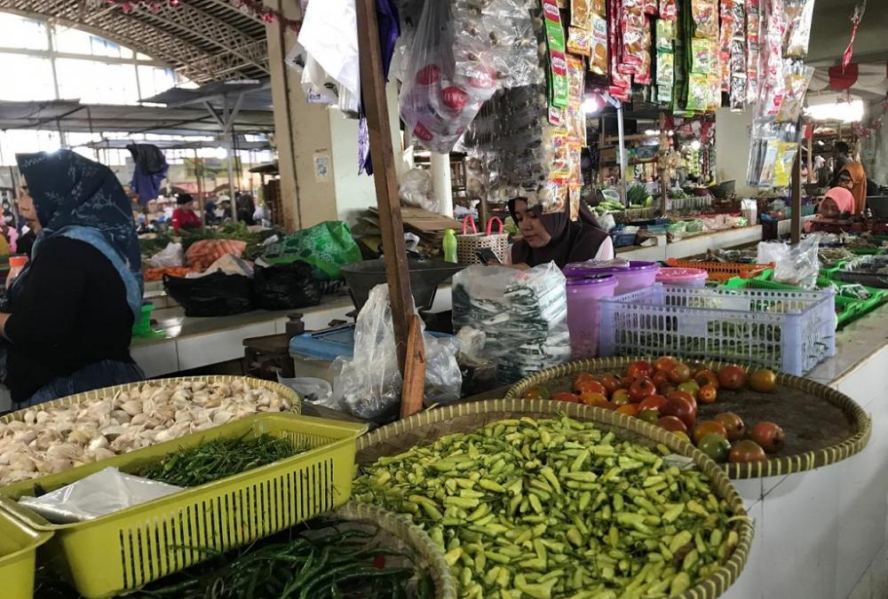 Efek Cuaca Buruk, Pedasnya Harga Cabai di Batang Kian Tak Terkendali