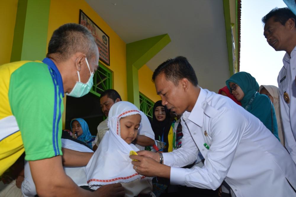 Sadar Imunisasi Vaksin Campak dan Rubella, Bupati Meminta Imunisasi Melebihi Target