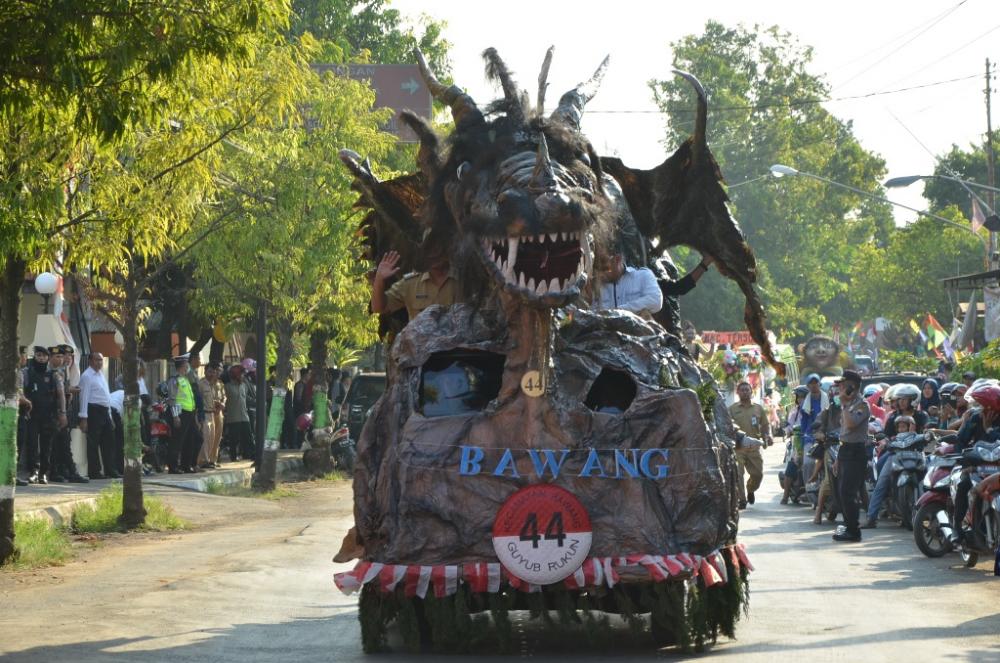 Naga Taksaka Ikut Dala Kirab Pemebangunan