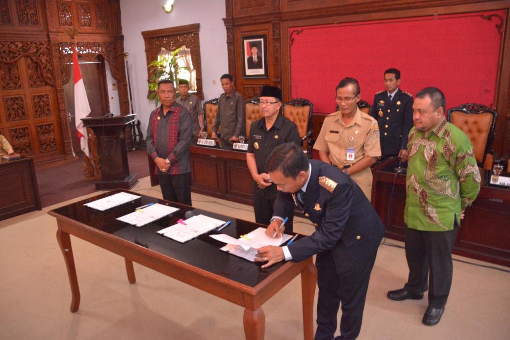 4 Kabupaten Menjalin Nota Kesepahaman dengan Pemkab Batang untuk Wujudkan Transparansi Anggaran  
