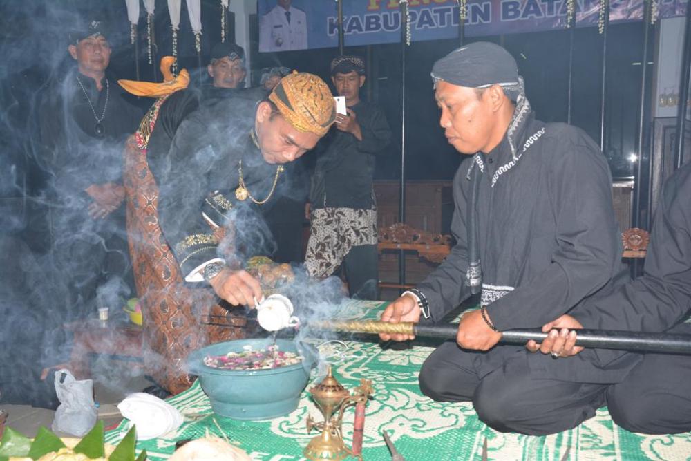 48 Pusaka Peninggalan Leluhur Kabupaten Batang Dijamas