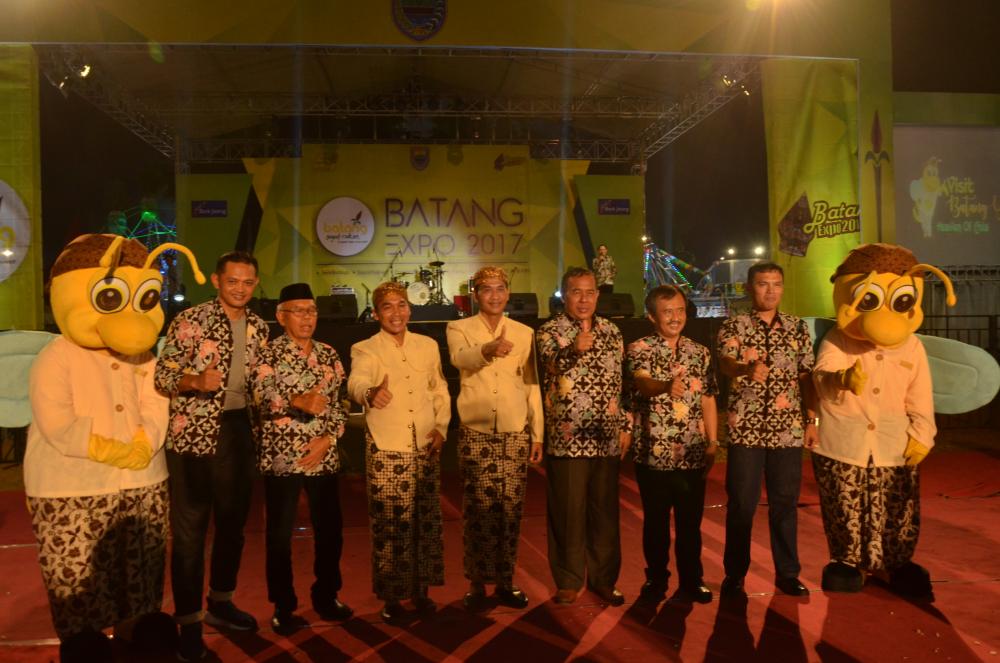 Bupati Wihaji Buka Batang Ekspo dan Luncurkan Visit Batang 2022