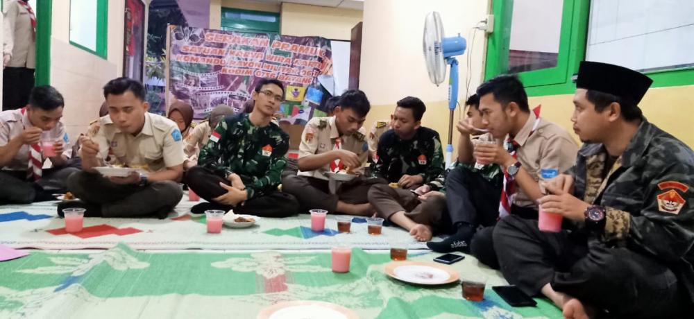 Koramil 06/Tersono Bukber dengan Anggota Saka Wira Kartika