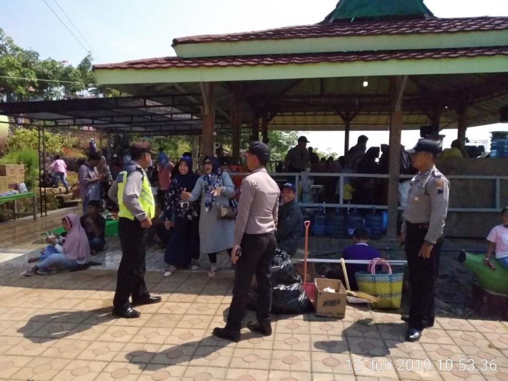 Amankan Syawalan, Polsek Limpung Patroli Lokasi Wisata Sri Gunung