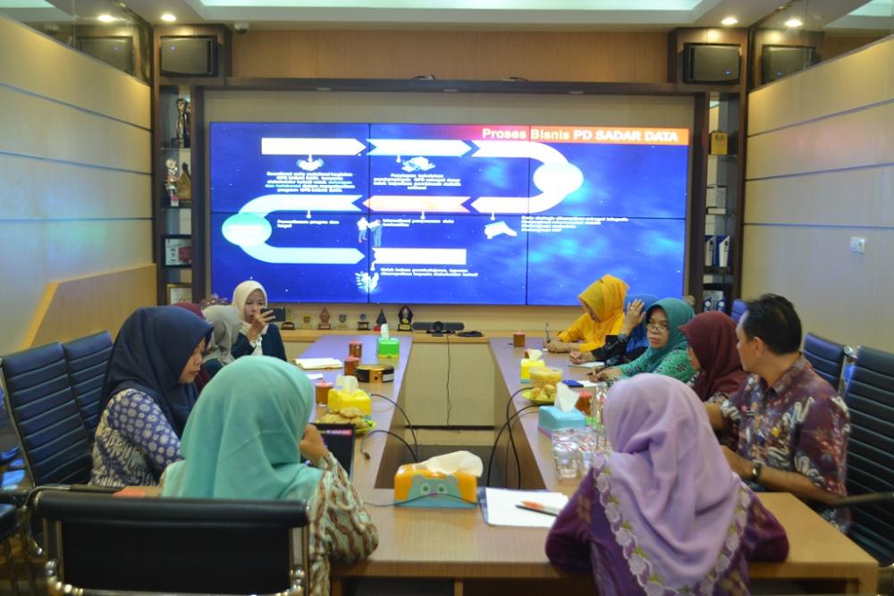 Bahas Indikator Kerja, BPS Gelar Rapat Dengan Diskominfo Batang