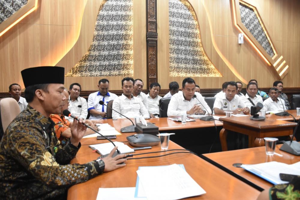 Bupati Batang Sanggupi Tuntutan Siltap Perangkat Desa
