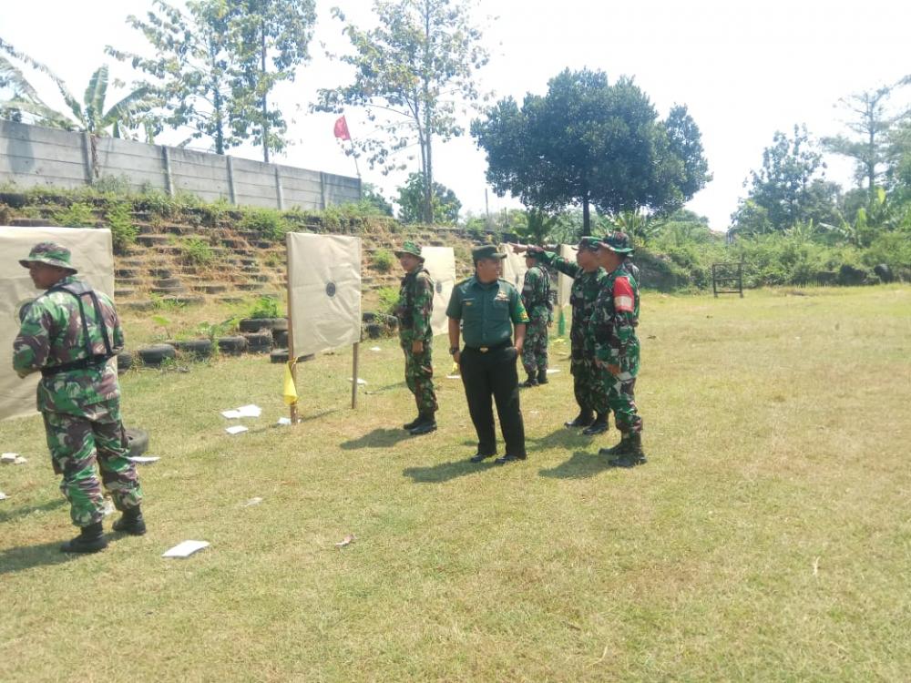 Latihan Menembak untuk Tingkatkan Ketangkasan Prajurit