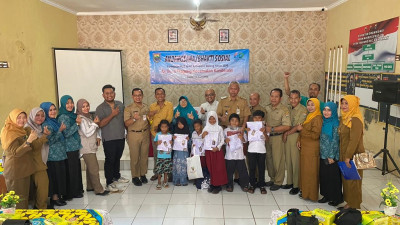 Semarak HUT Ke-60 Batang, PWI Tebar Kepedulian Lewat Anjangsana Bansos