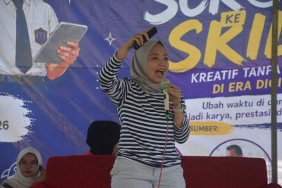 Bunda Literasi Batang Ajak Pelajar Manfaatkan Teknologi dengan Bijak dan Baik