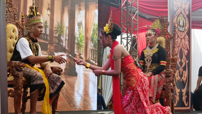 Tampilkan Seni Ketoprak, SMP 4 Batang Bersiap Menuju Sekolah Budaya