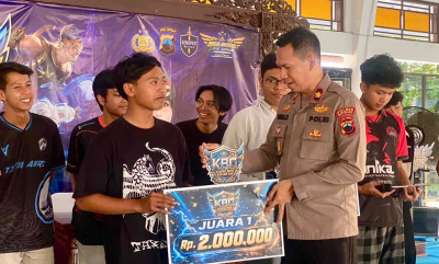Ratusan Pelajar Ramaikan Turnamen Mobile Legends Kapolres Batang Cup 2026