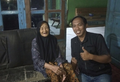 SE26, BPS Batang Mendata Nenek Usia 100 Tahun