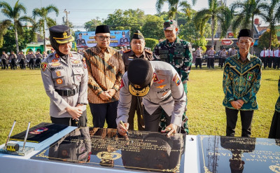 Kukuhkan Polres Batang jadi Polresta, Kapolda Jateng Tekankan Peningkatan Pelayanan Publik