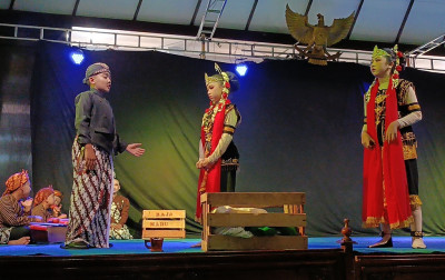 Tanamkan Kepercayaan Diri, Disdikbud Batang Gelar Festival Teater Bocah