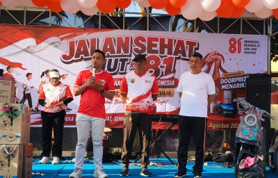 Jalan Sehat HUT Ke-81 RI di Tulis Banjir Hadiah